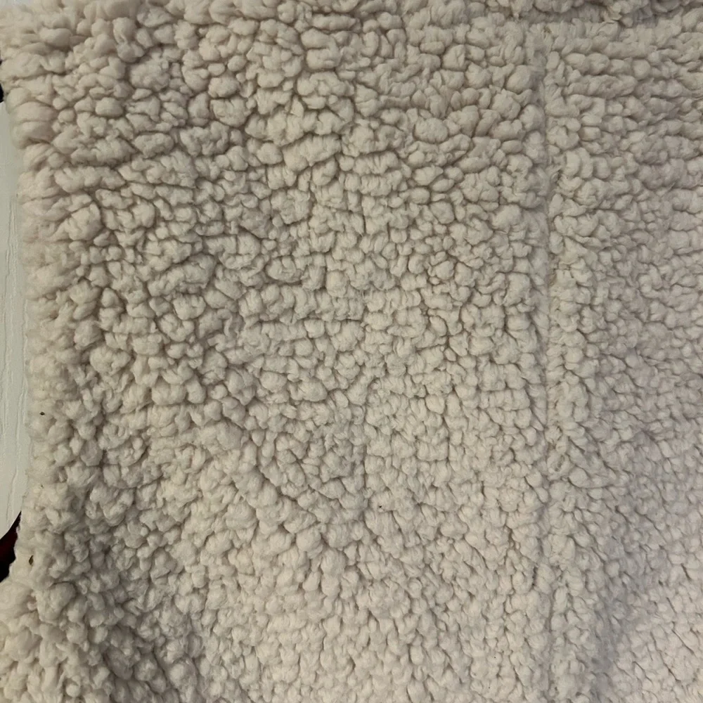 The North Face Merriewood Reversible Vest Women’s Small Maroon Sherpa - Picture 11 of 14